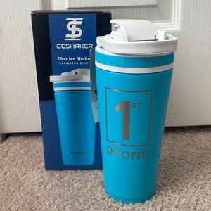 1st Phorm 26oz Stainless Ice Shaker